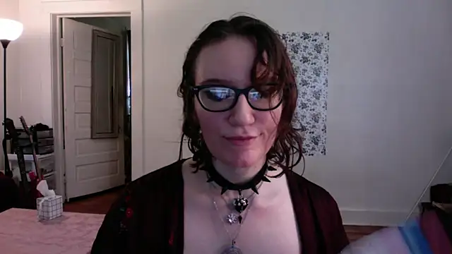 AnnywnBelle online show from April 30, 10:03 pm