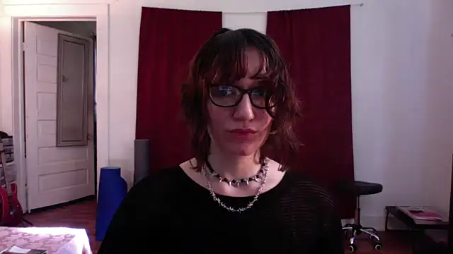 Snapshot of AnnywnBelle chatting on May 15, 10:06 pm AnnywnBelle online show from May 15, 10:06 pm
