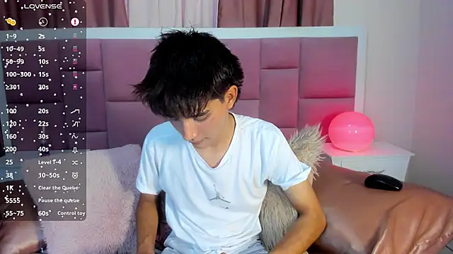 christopher robin4 online show from May 22, 8:03 pm