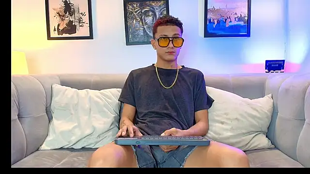 KING BOYS2026 online show from July 5, 1:34 am
