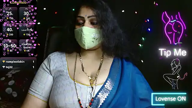 Snapshot of telugu_pillapreethi chatting on May 29, 8:01 am telugu pillapreethi online show from May 29, 8:01 am