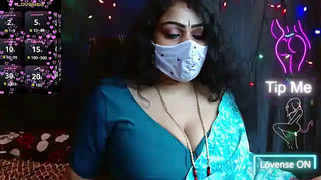 Snapshot of telugu_pillapreethi chatting on June 2, 4:09 pm telugu pillapreethi online show from June 2, 4:09 pm