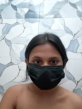 sassyygurl online show from May 1, 11:26 am