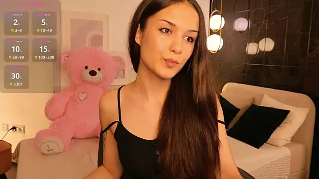 Snapshot of SkinnyEllie chatting on July 17, 8:57 pm SkinnyEllie online show from July 17, 8:57 pm