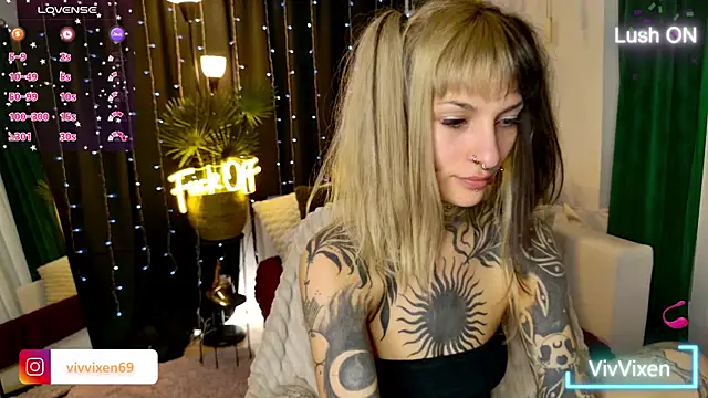 VivVixen online show from May 21, 5:53 pm