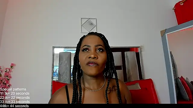 Snapshot of EmilyRooa1 chatting on June 3, 6:35 pm EmilyRooa1 online show from June 3, 6:35 pm