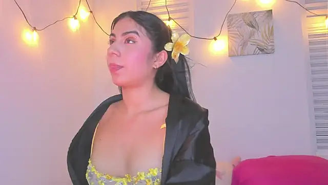 VictoriaaLopez online show from July 10, 7:05 pm