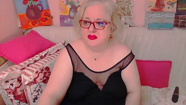 Snapshot of Maturelove_xxx chatting on May 22, 7:19 pm Maturelove xxx online show from May 22, 7:19 pm