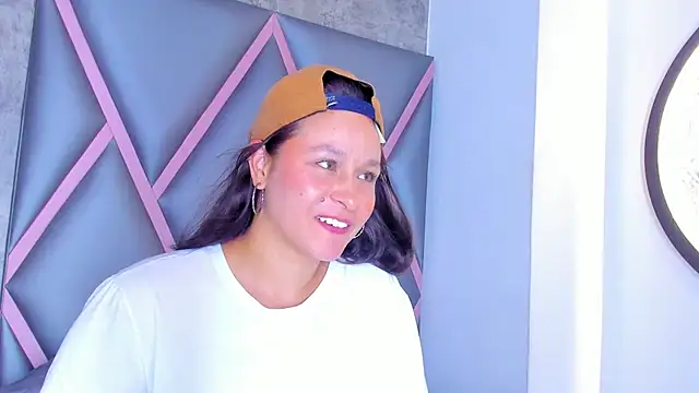 Snapshot of DeborayDark chatting on May 27, 1:57 am DeborayDark online show from May 27, 1:57 am