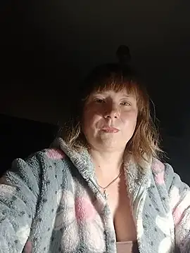 Snapshot of MikkiLove777 chatting on May 18, 9:42 pm MikkiLove777 online show from May 18, 9:42 pm