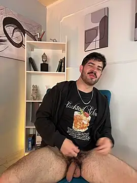 DomBoy  online show from June 18, 7:51 pm