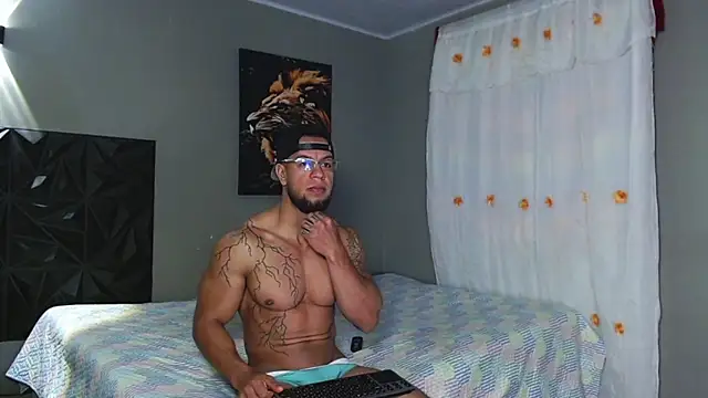 Snapshot of JACOB_BECKET chatting on June 13, 12:14 pm JACOB BECKET online show from June 13, 12:14 pm