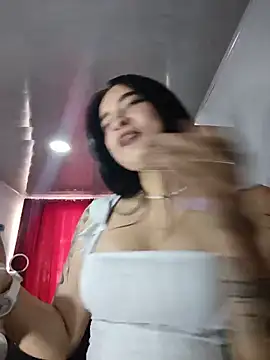 Snapshot of Sky__19 chatting on May 12, 7:33 pm Sky 19 online show from May 12, 7:33 pm