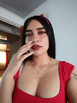 Snapshot of Sky__19 chatting on May 15, 7:54 pm Sky 19 online show from May 15, 7:54 pm