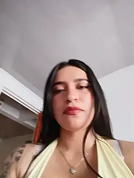 Snapshot of Sky__19 chatting on June 2, 7:05 pm Sky 19 online show from June 2, 7:05 pm