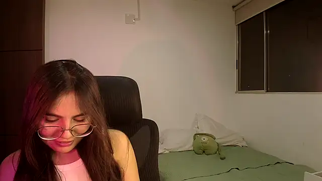 abbyyandmaxx online show from May 24, 1:10 am