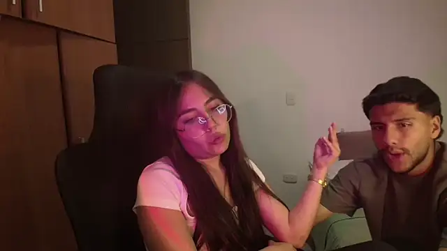 abbyyandmaxx online show from May 27, 1:57 am