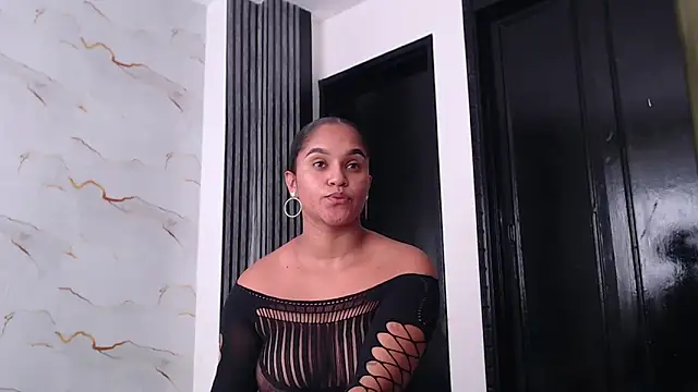 Liaa cams online show from June 14, 8:22 pm