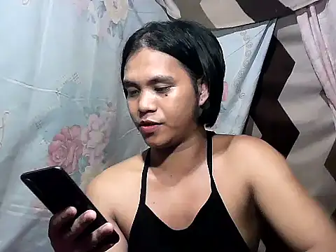 Snapshot of bj_l0ve chatting on June 12, 10:36 am bj l0ve online show from June 12, 10:36 am
