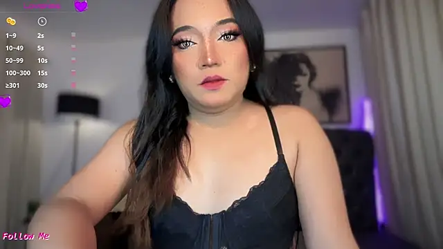 Snapshot of Sensual_Ekang chatting on June 18, 5:17 pm Sensual Ekang online show from June 18, 5:17 pm