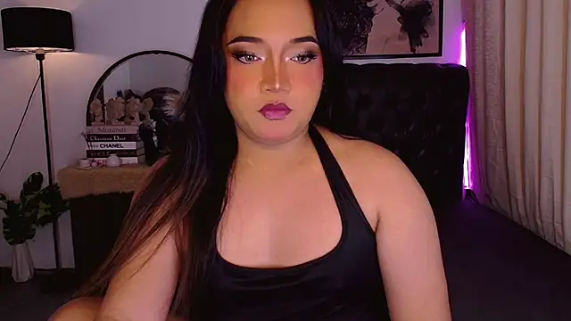 Snapshot of Sensual_Ekang chatting on July 25, 6:49 pm Sensual Ekang online show from July 25, 6:49 pm
