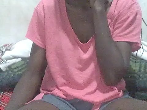 Snapshot of Leeratoe chatting on May 21, 7:21 pm Leeratoe online show from May 21, 7:21 pm