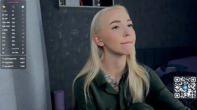Sabrinkaaa online show from July 8, 11:31 pm