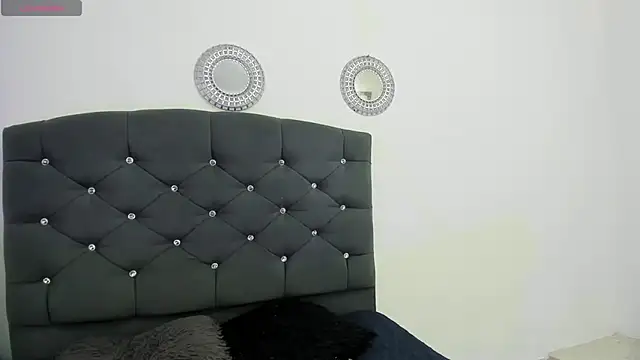 Snapshot of viioletta_00 chatting on June 18, 2:32 pm viioletta 00 online show from June 18, 2:32 pm