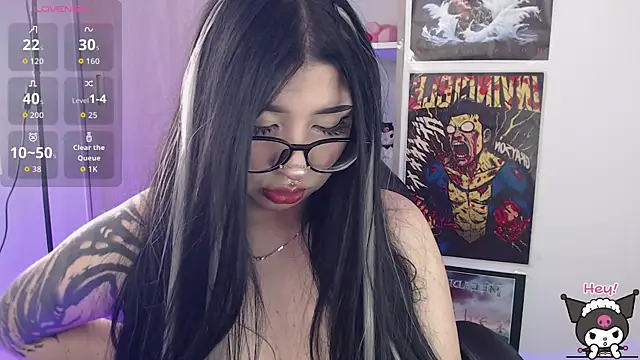 Snapshot of VamppyJanne chatting on May 22, 9:09 pm VamppyJanne online show from May 22, 9:09 pm