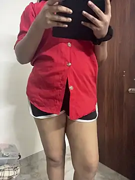 Snapshot of Tamil_Azhagie chatting on May 3, 10:16 pm Tamil Azhagie online show from May 3, 10:16 pm