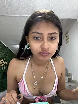Snapshot of Noa_lau chatting on July 8, 5:12 am Noa lau online show from July 8, 5:12 am