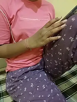 Snapshot of Seema_yadav01 chatting on June 9, 5:19 am Seema yadav01 online show from June 9, 5:19 am