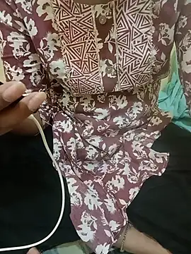 Snapshot of Seema_yadav01 chatting on June 23, 5:16 am Seema yadav01 online show from June 23, 5:16 am
