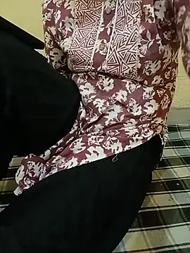 Snapshot of Seema_yadav01 chatting on June 25, 5:34 am Seema yadav01 online show from June 25, 5:34 am