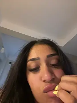 Snapshot of Kira_Krush chatting on July 28, 12:59 pm Kira Krush online show from July 28, 12:59 pm