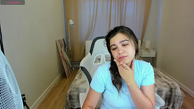 Snapshot of Trisha_Moore chatting on July 2, 1:16 am Trisha Moore online show from July 2, 1:16 am