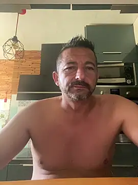 Snapshot of daddy3945 chatting on May 27, 6:54 am daddy3945 online show from May 27, 6:54 am