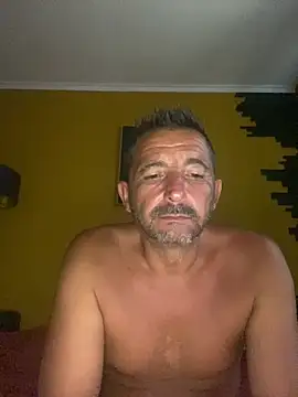 Snapshot of daddy3945 chatting on July 13, 4:10 pm daddy3945 online show from July 13, 4:10 pm
