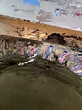 Snapshot of Assloverboy_2 chatting on May 3, 7:03 am Assloverboy 2 online show from May 3, 7:03 am