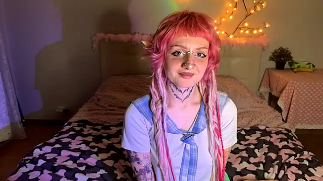 Snapshot of my_pussy_sweet chatting on May 29, 7:45 pm my pussy sweet online show from May 29, 7:45 pm