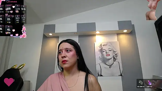 Snapshot of _tamara_priya_ chatting on May 19, 11:38 am tamara priya online show from May 19, 11:38 am