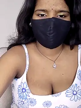 Axy1 1 online show from June 6, 4:44 pm