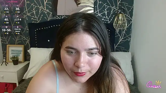 Laurha  online show from May 11, 7:11 pm