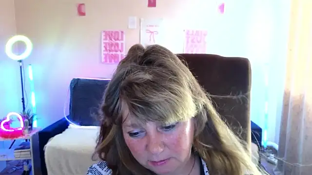 Melania Cook online show from June 14, 2:41 pm