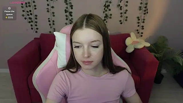 Eva Th0mpson online show from July 12, 1:07 am