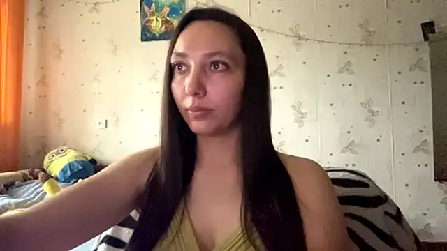 Snapshot of SheeringGape chatting on June 14, 2:24 am SheeringGape online show from June 14, 2:24 am