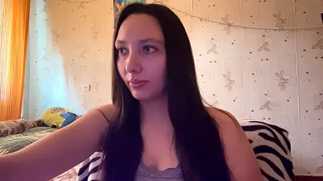 Snapshot of SheeringGape chatting on June 17, 1:30 am SheeringGape online show from June 17, 1:30 am