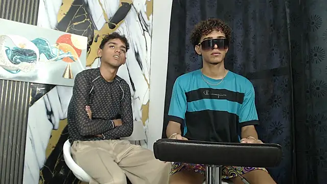 Snapshot of GOLDEN_2026 chatting on June 11, 7:23 pm GOLDEN 2026 online show from June 11, 7:23 pm