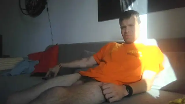 Snapshot of sexybushguyIvar chatting on June 26, 5:56 am sexybushguyIvar online show from June 26, 5:56 am