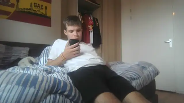 Snapshot of sexybushguyIvar chatting on July 26, 10:00 am sexybushguyIvar online show from July 26, 10:00 am